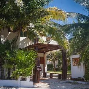 Casa Ixchel Apartahotel